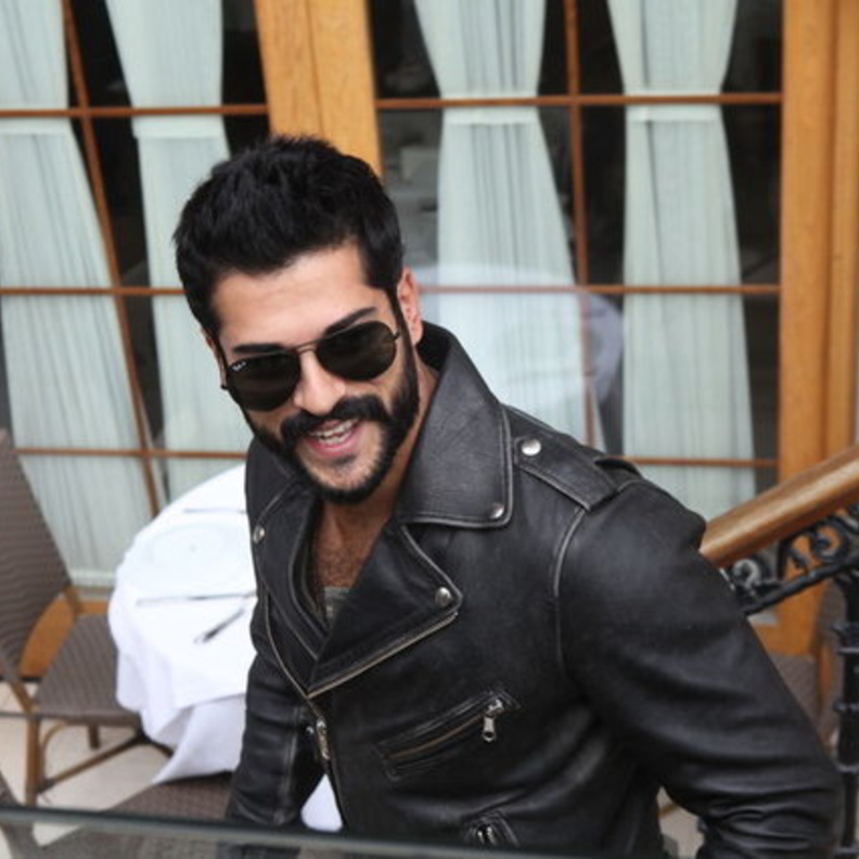 بوراق أوزجفيت