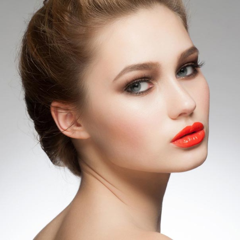 هل تجرؤين على وضع البرتقالي يوم الزفاف؟