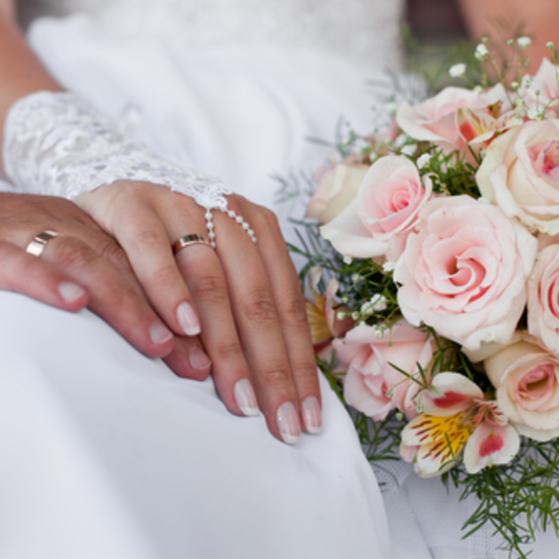 13 ألف سعودية تزوجن من أجانب