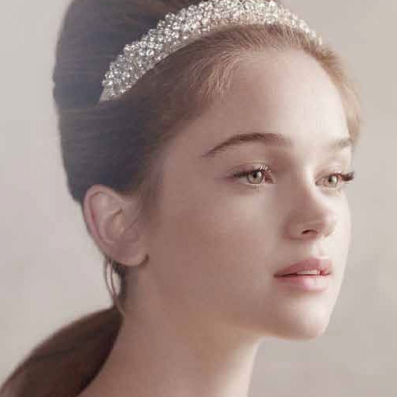 تاجك بسيط وأنيق على طريقة الأميرات