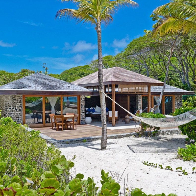 شهر عسلك كالمشاهير في جزر الكاريبي