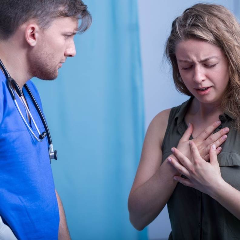 الم الصدر من الاعراض التي لا يجب ان تهمليها ابدا