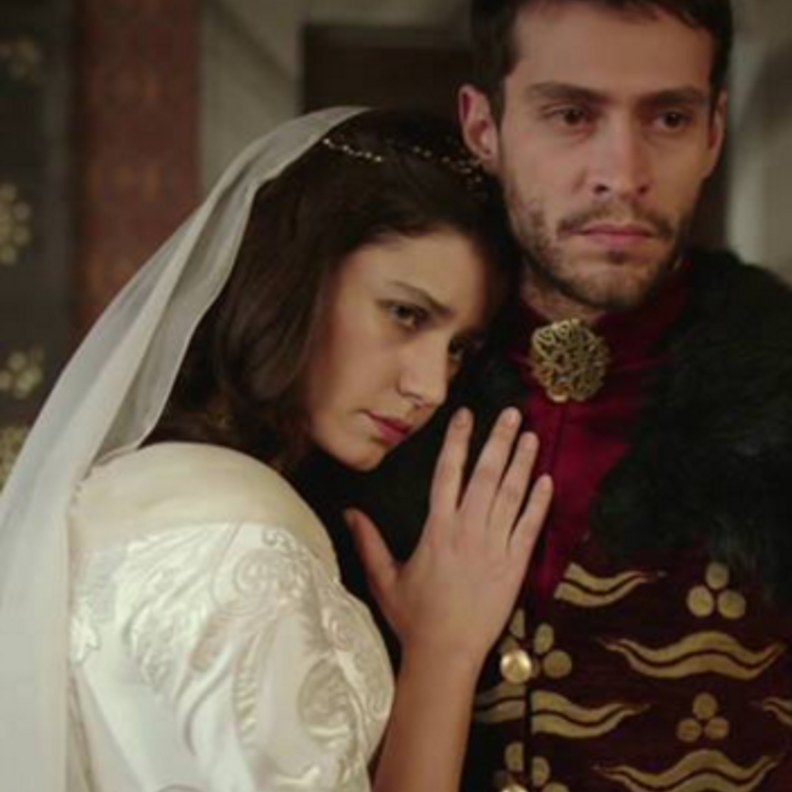 مشهد من مسلسل  السلطانة كوسيم