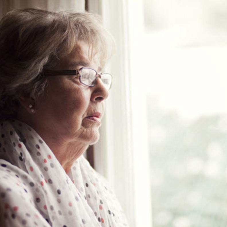 أسباب واعراض مرض الزهايمر