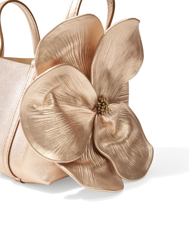 مجموعةCarolina Herrera خريف 2025