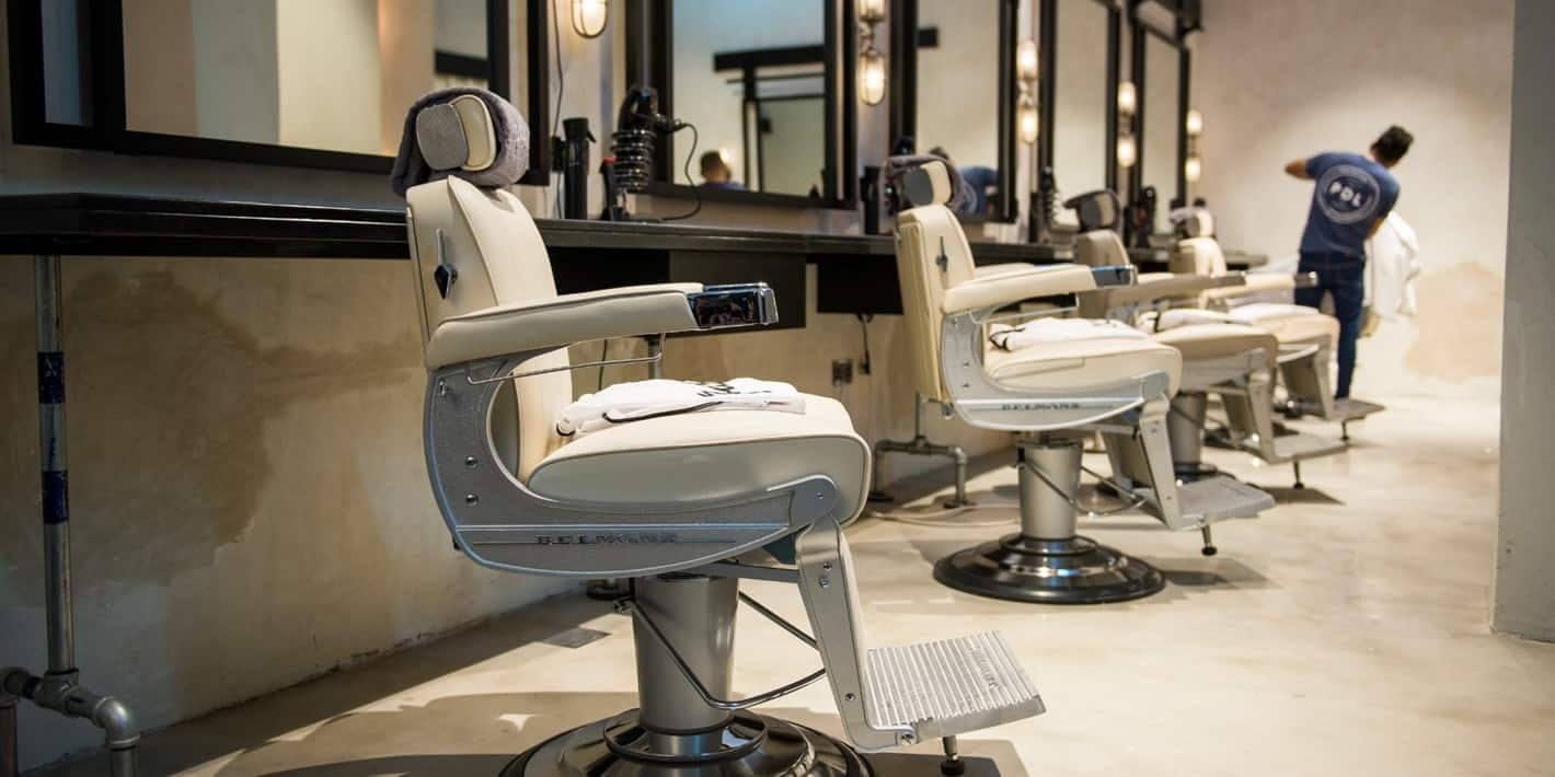  مقهى وصالون الحلاقة بي دي إل 