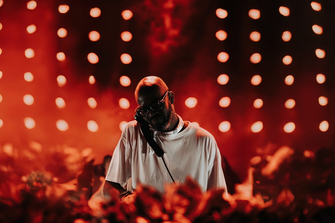  بلاك كوفي في حفلٍ مباشر 