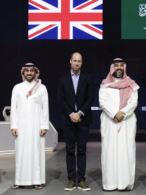 * لحظات تعكس تسارع نمو قطاع الرياضات الإلكترونية في المملكة وترسّخ مكانتها كأحد أبرز مراكزه عالميًا. 