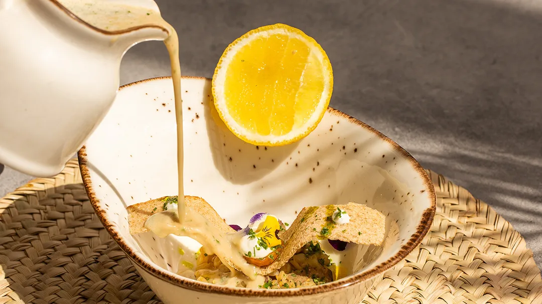  تجربة متكاملة مع أشهى الأطباق في مطعم تكية. 