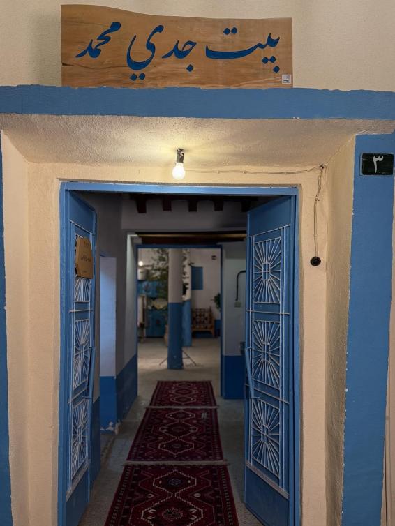  هنا، كل زاوية تحكي ذكرى من زمنٍ كان أبسط وأجمل. 