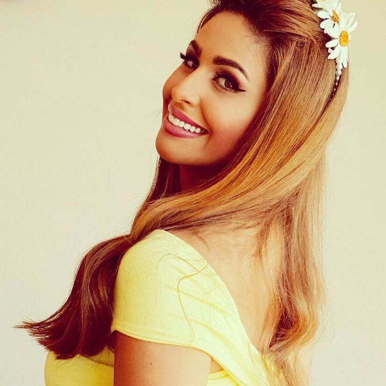 مي سليم احتفلت برأس السنة في شرم الشيخ