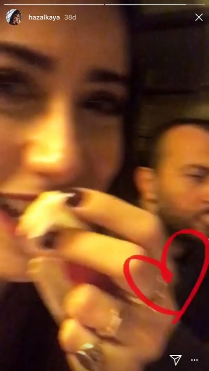 هازال كايا مع حبيبها