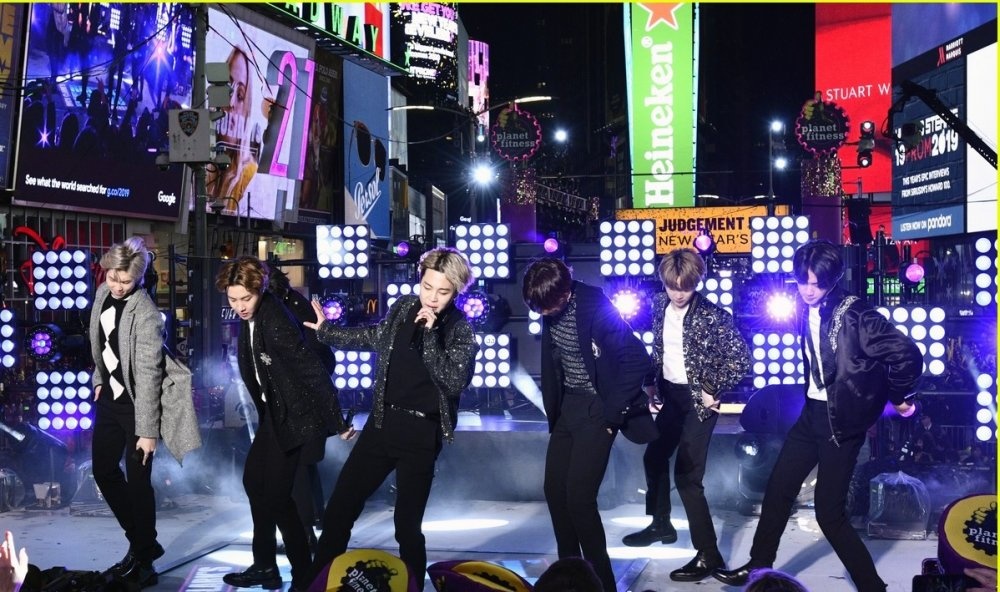 فريق BTS الكوري