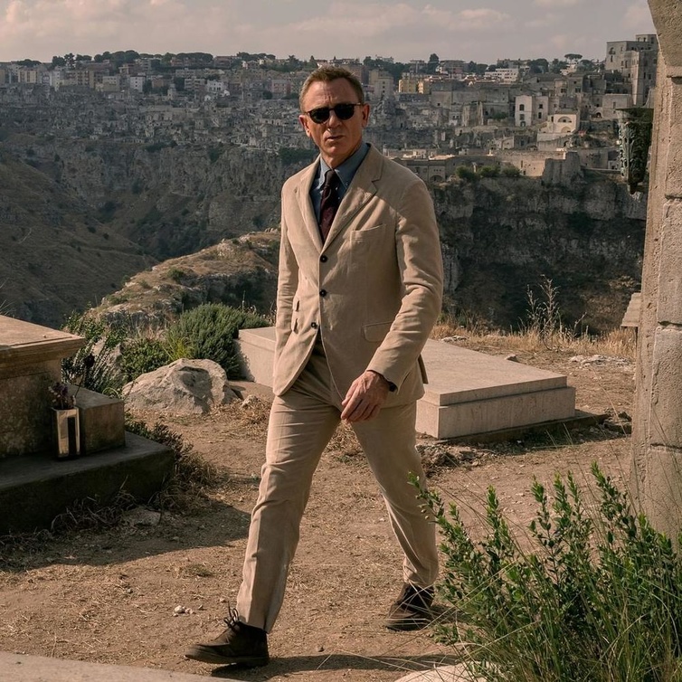 دانيال كريج بطل أفلام جيمس بوند