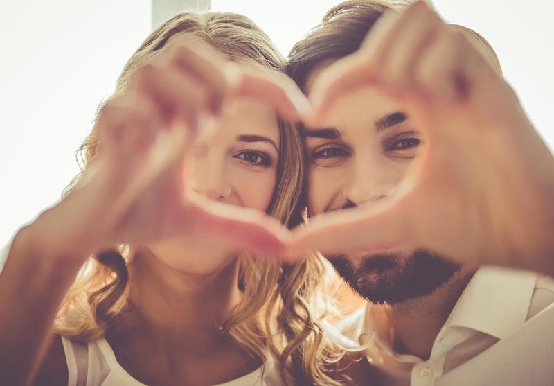 shutterstock_اذا اكتشفت العروس مفتاح شخصية خطيبها فستنجح في امتلاكه