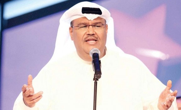 بلبل الخليج نبيل شعيل أصبح يسير على عكاز