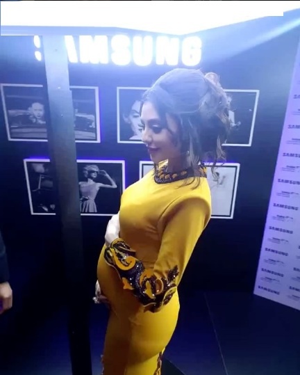 الفنانة العراقية مريم حسين