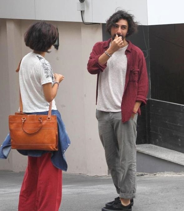 توبا بويوكستون تستأجر بيت مع حبييبها
