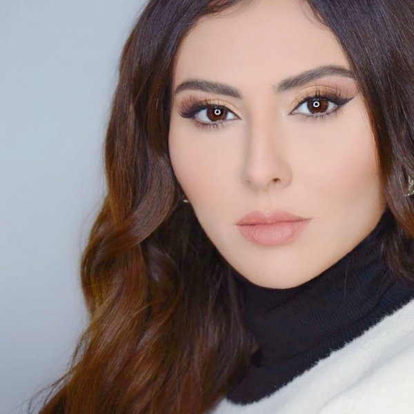 مريم حسين