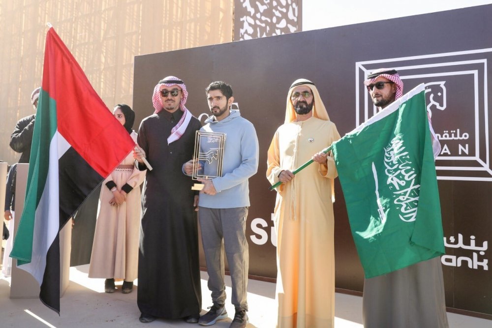  تتويج حمدان بن محمد بطلا لكأس خادم الحرمين الشريفين للقدرة والتحمّل بالسعودية