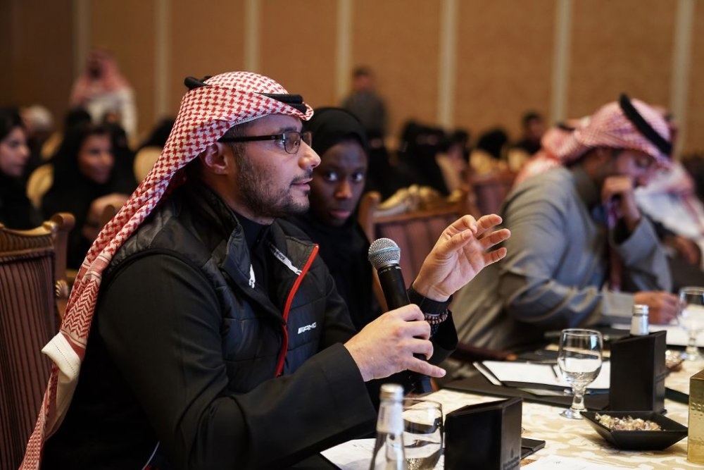  الأمير خالد بن الوليد بن طلال آل سعود رئيس الاتحاد السعودي للرياضة للجميع