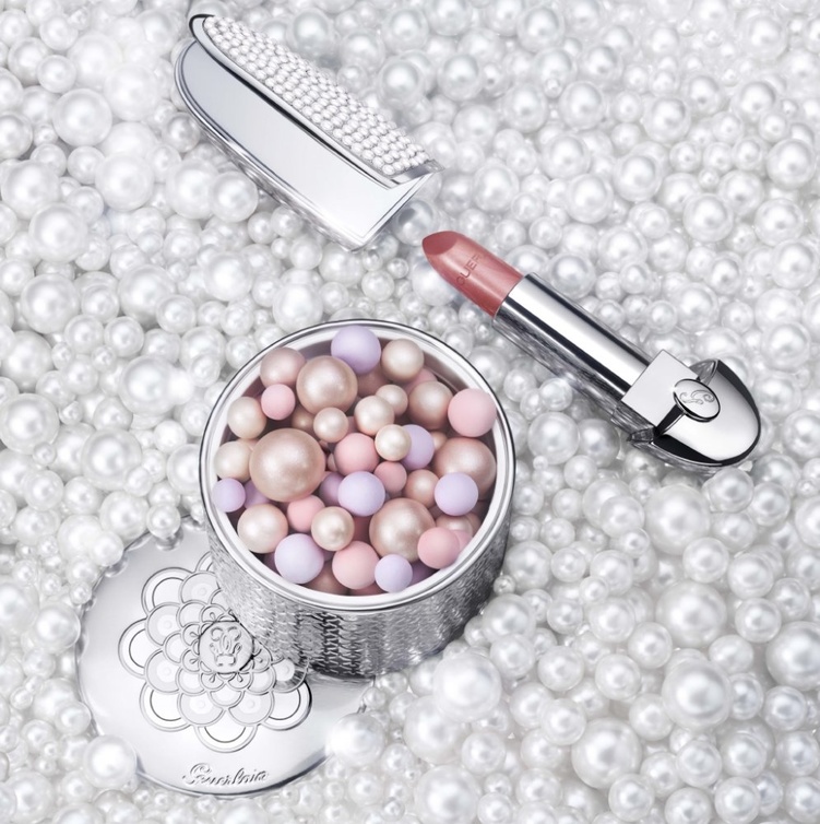 اللآلئ وكل نورها النقي باحتفالات Guerlain بمجموعة الربيع