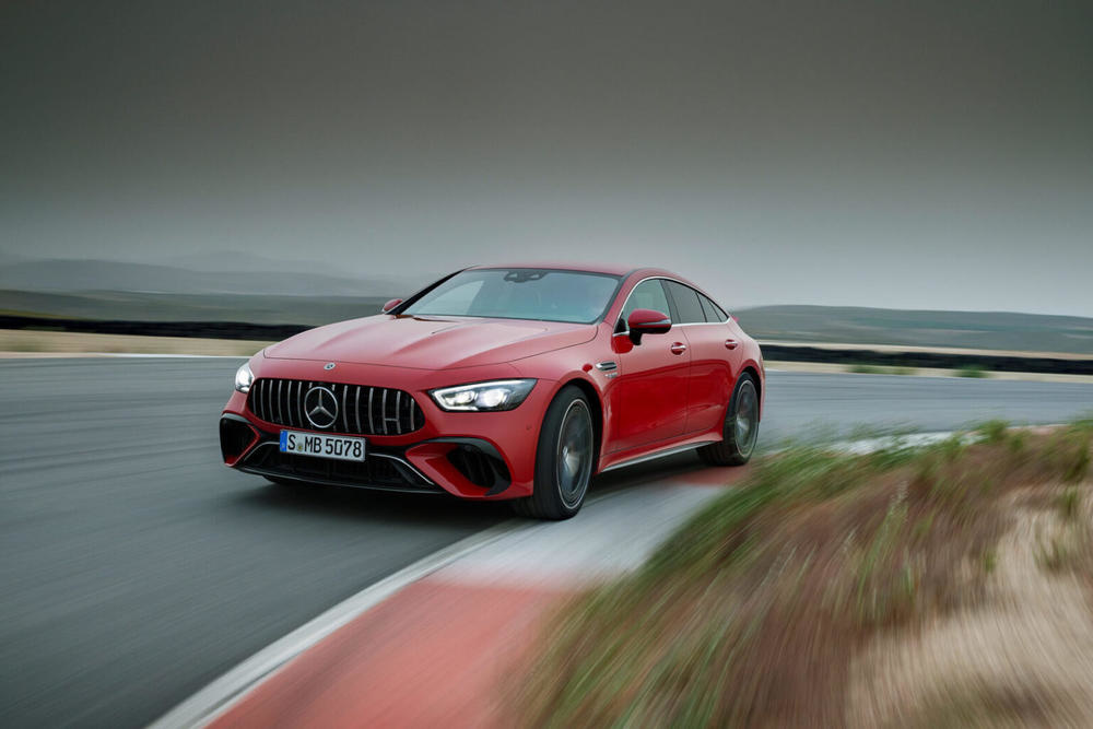 محرك سيارة مرسيدس GT 63 SE بيرفورمانس