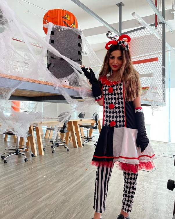 حلا الترك في ظهور لافت 