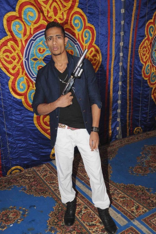 محمد رمضان سقط بهذا السلاح