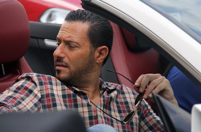 قام فريق العمل بتغيير نهاية مسلسل علاقات خاصة بعد وفاة عصام بريدي 