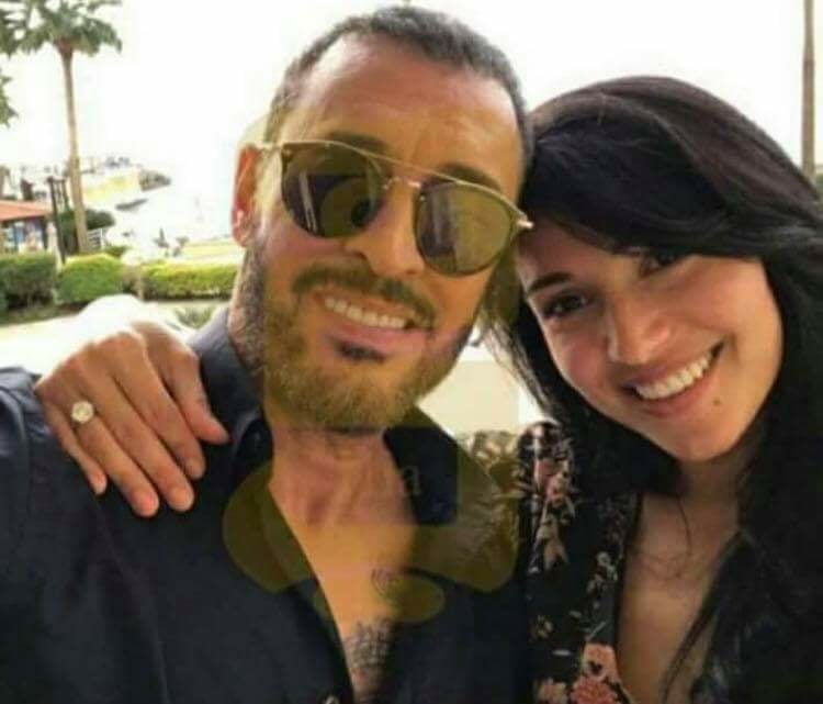 كاظم الساهر  مع حبيبته التونسية سارة