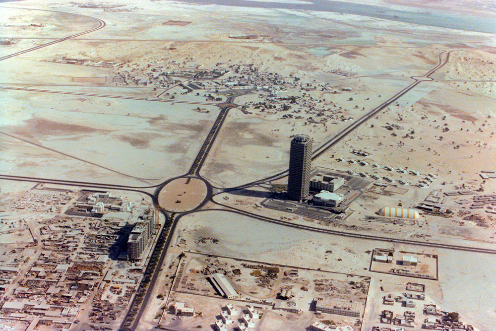 مركز دبي التجاري العالمي عام 1979