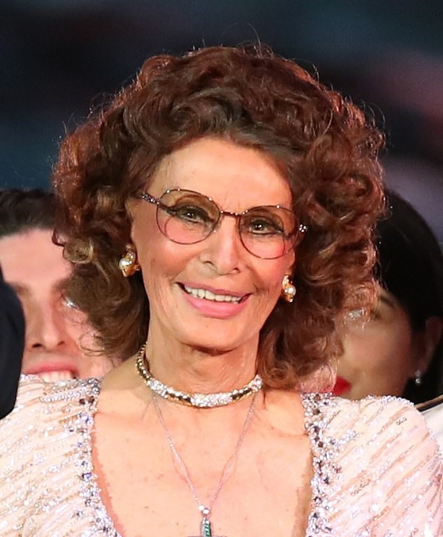 صوفيا تظهر من جديد