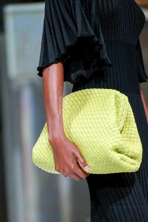 حقيبة كلاتش من Bottega Veneta