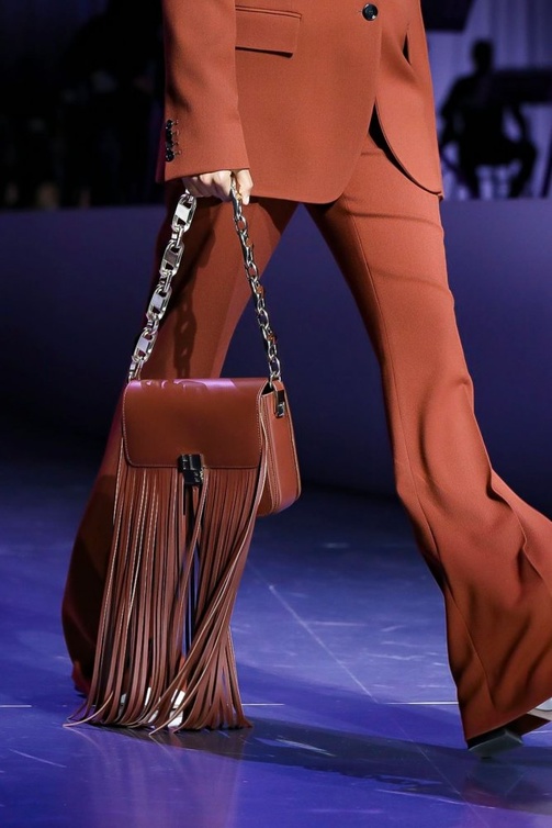 حقيبة يد مزينة بالشراريب من Hugo Boss