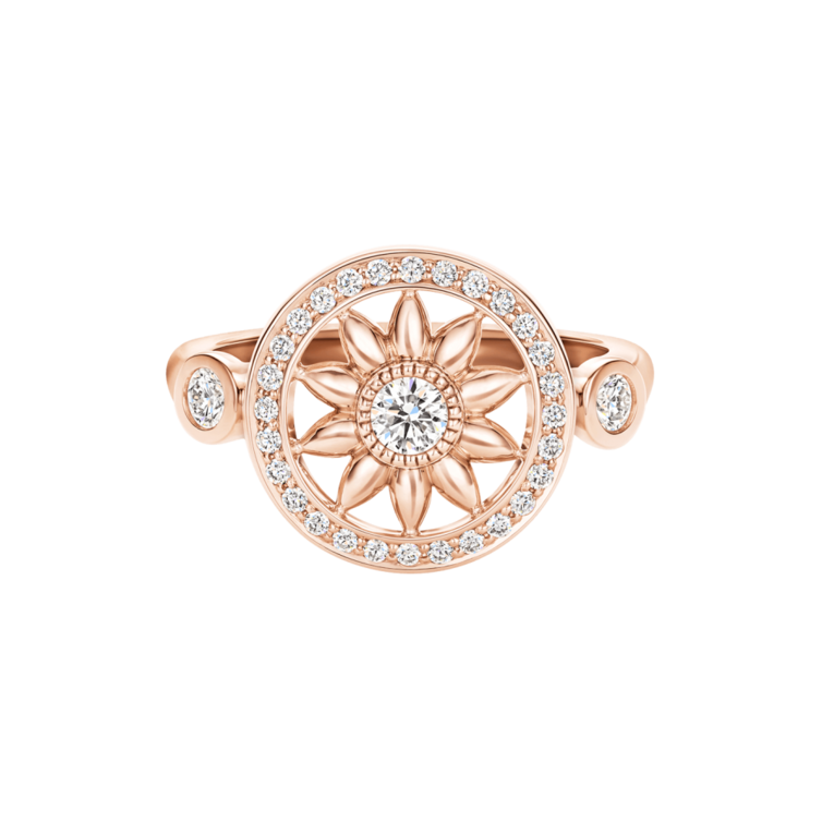 أشكال مجوهرات فاخرة للعروس من الذهب الوردي من دار Harry Winston