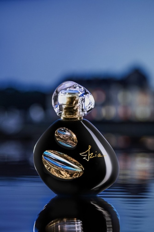 عطر Izia La Nuit