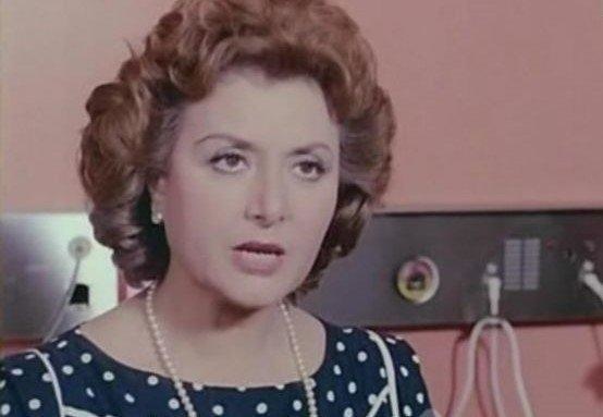 الفنانة القديرة ليلى طاهر