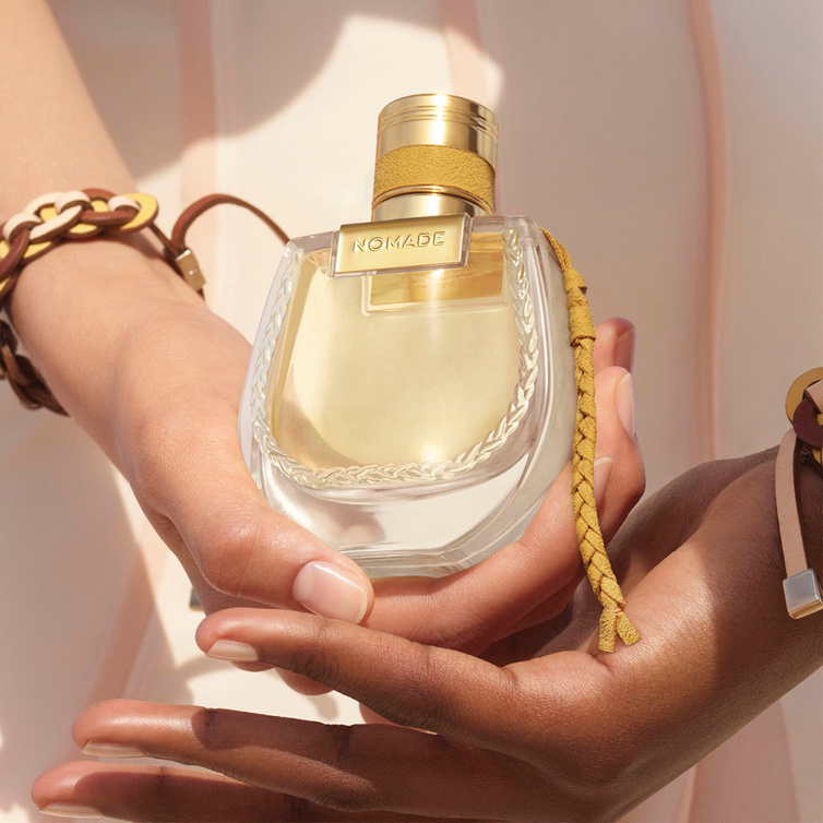 عطر Nomade Eau de Parfum Naturelle