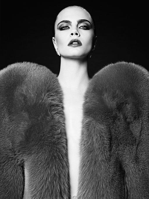 حملة La collection de Paris من سان لوران Saint Laurent مع العارضة كارا Cara Delevingne 