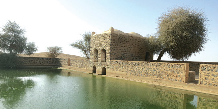 من البرك المائية بآثار درب زبيدة