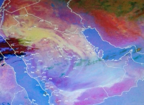 لقطة بالأقمار الصناعية لحالة الطقس المتوقعة على جميع انحاء المملكة