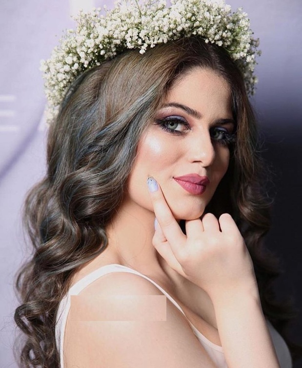 تسريحة الشعر المنسدل مع تموجات للعروس