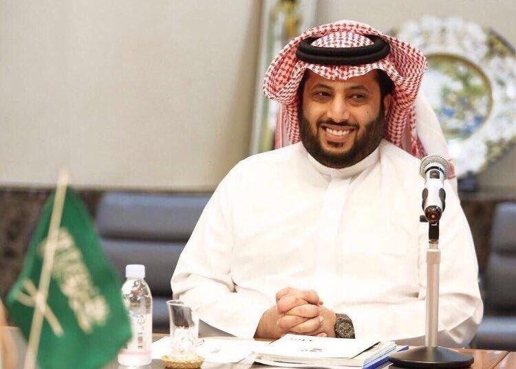 آل الشيخ يكافئ أهلي جدة.