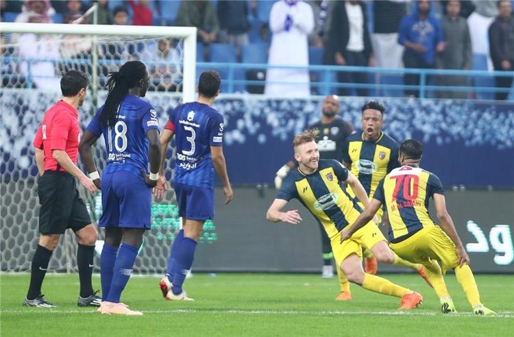 من مباراة الهلال والحزم