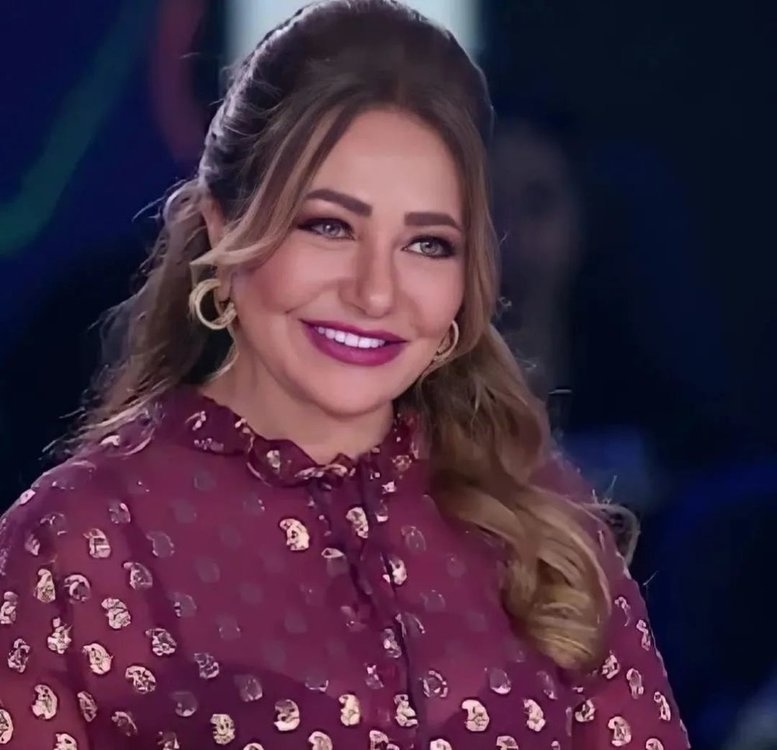 ليلى علوي