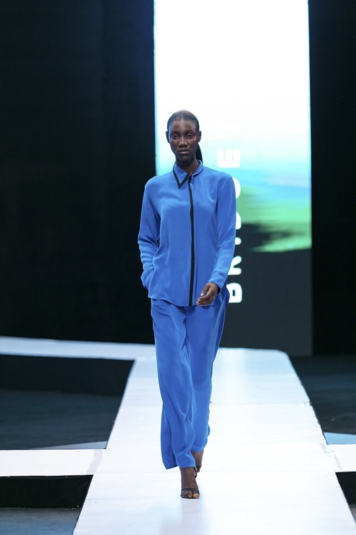 تنسيق لوك رمضاني بأسلوب الطقم من Bridget Awasiko
