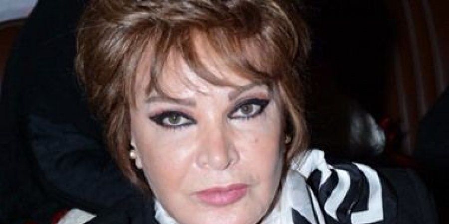 الفنانة صفية العمري
