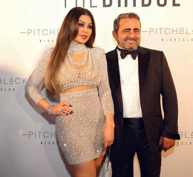 الفستان نفسه سبق أن أطلت به النجمة هيفا وهبي في ديسمبر الماضي