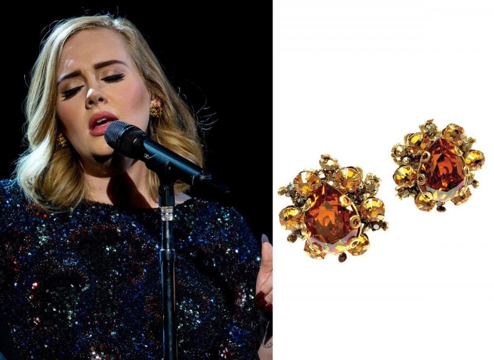 أديل ترتدي أقراط من Bijoux Heart
